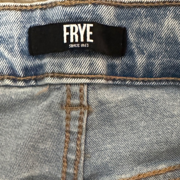 FRYE Straight Leg Jeans Women’s Size 16/34 High Rise Light Wash Stretch Denim - Picture 4 of 7